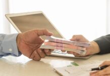 Inflation and Interest Rates Heighten Loan Payment Stress for Winnipeg Residents, Survey Reveals Loan Payment